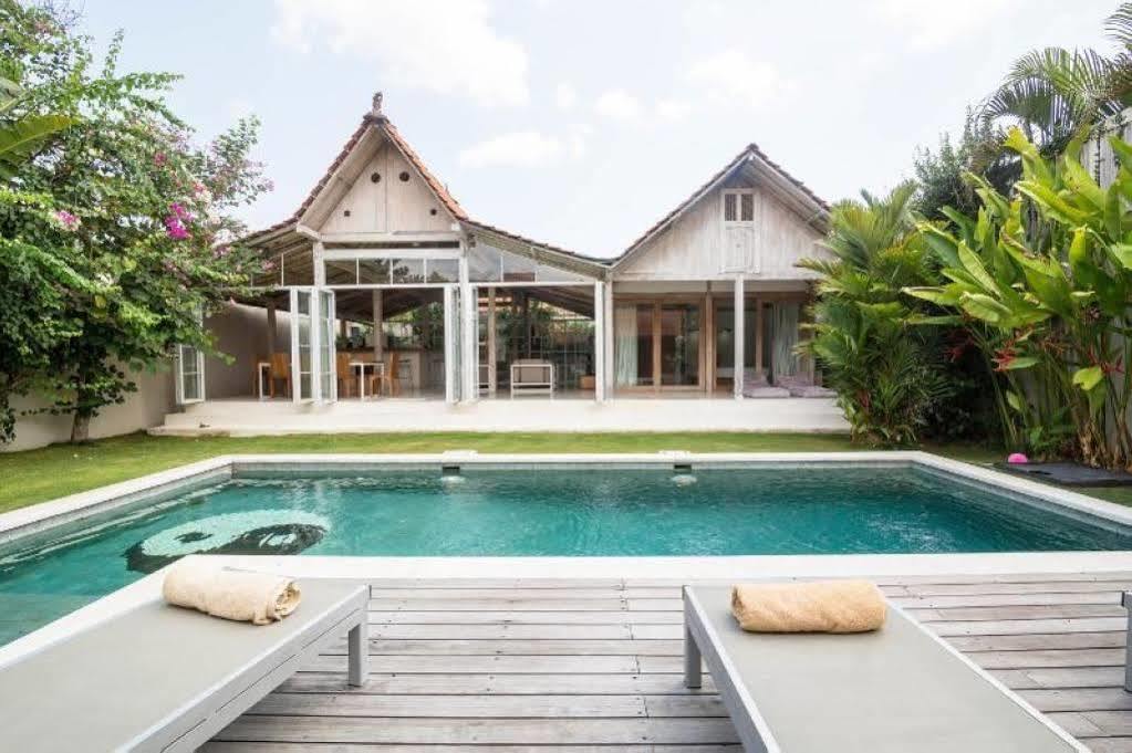 Villa Balimasan 10 Mins To Canggu Seminyak Kültér fotó